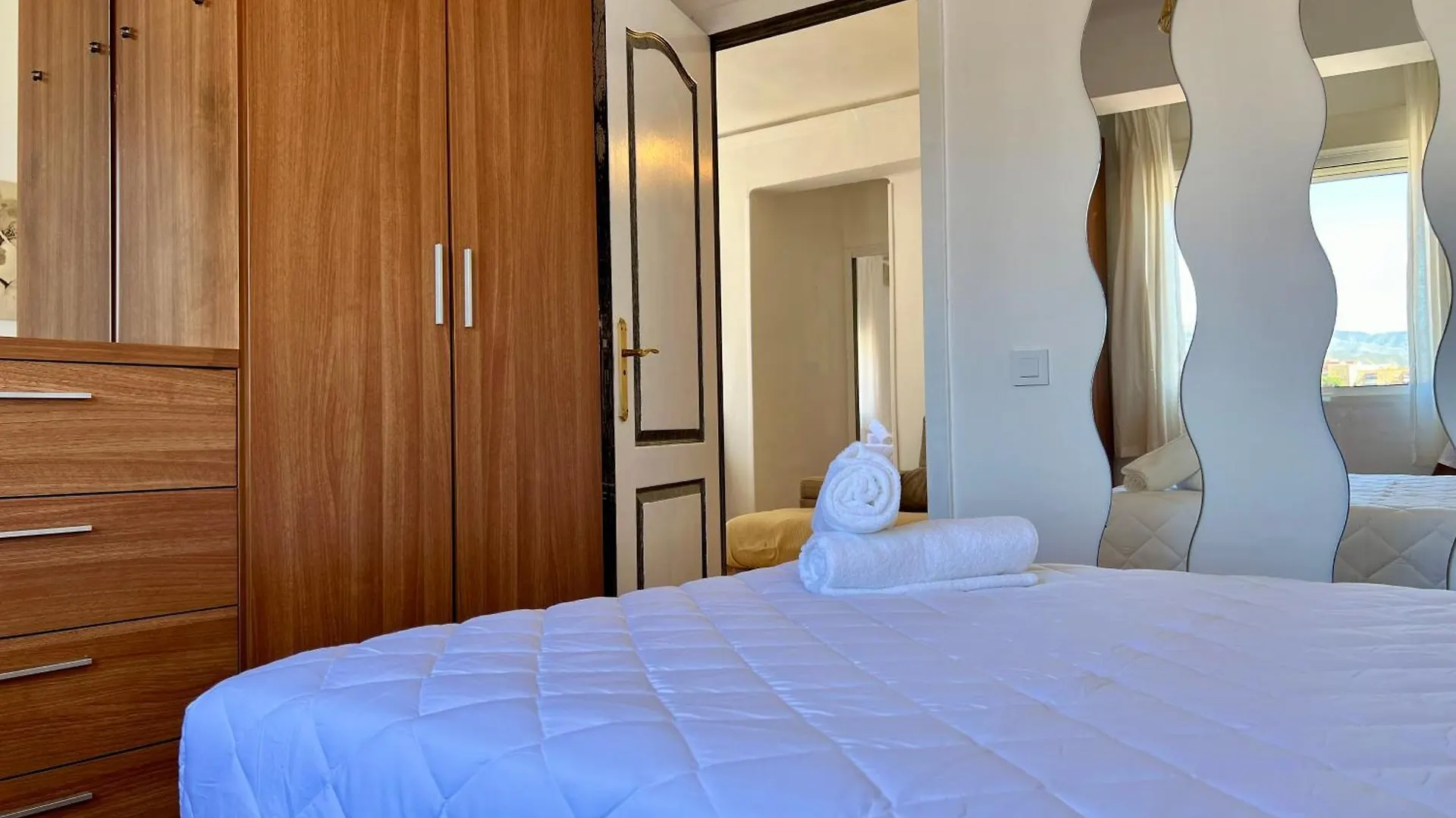 Amazing 3Bedroom Apartment In Capuchinos By Easytrip Málaga 0*,  España